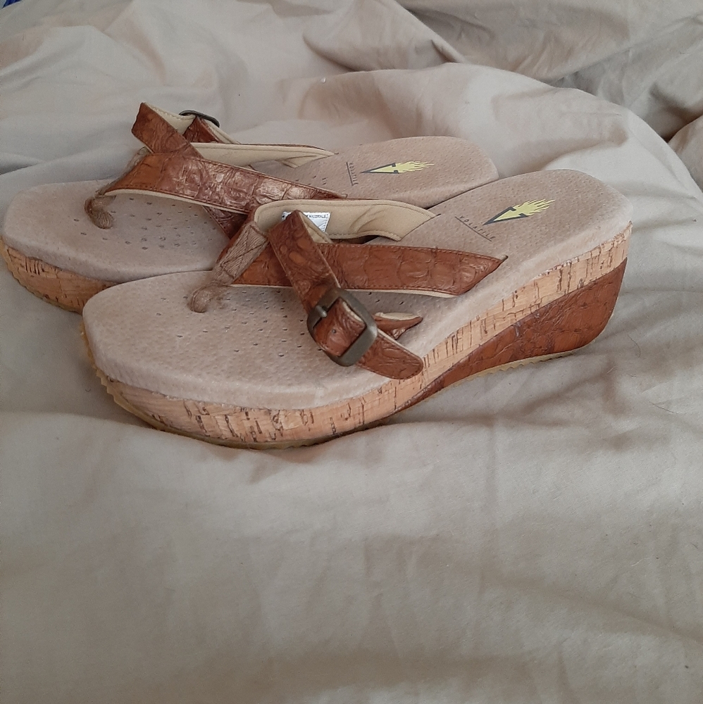 Volatile Wedge With Adjustable Tan Straps 8